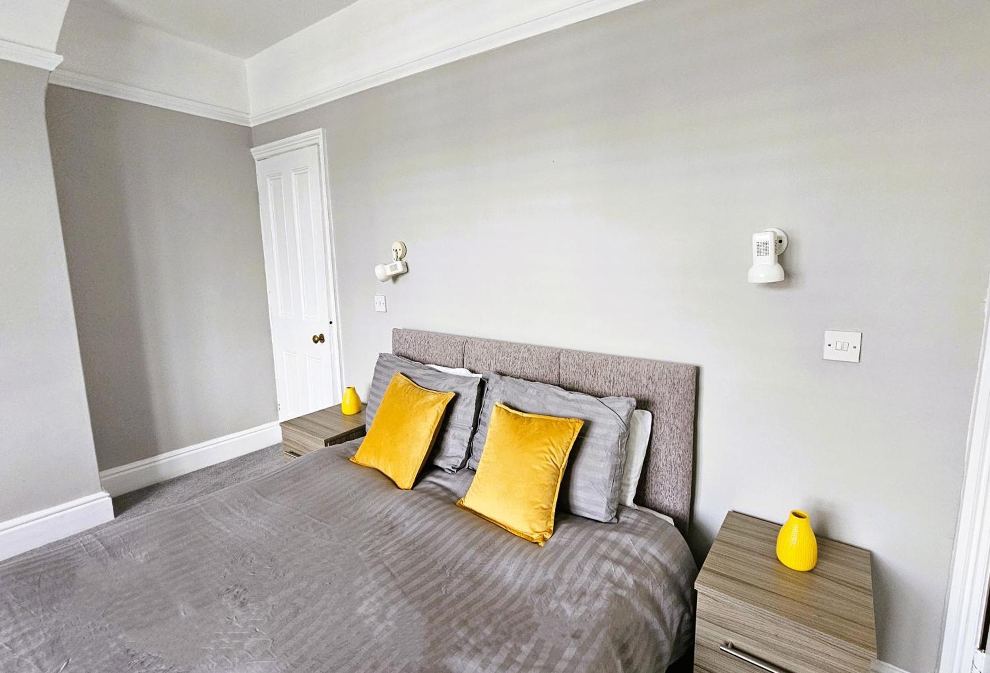 Knighton Villa Leicester Bagian luar foto
