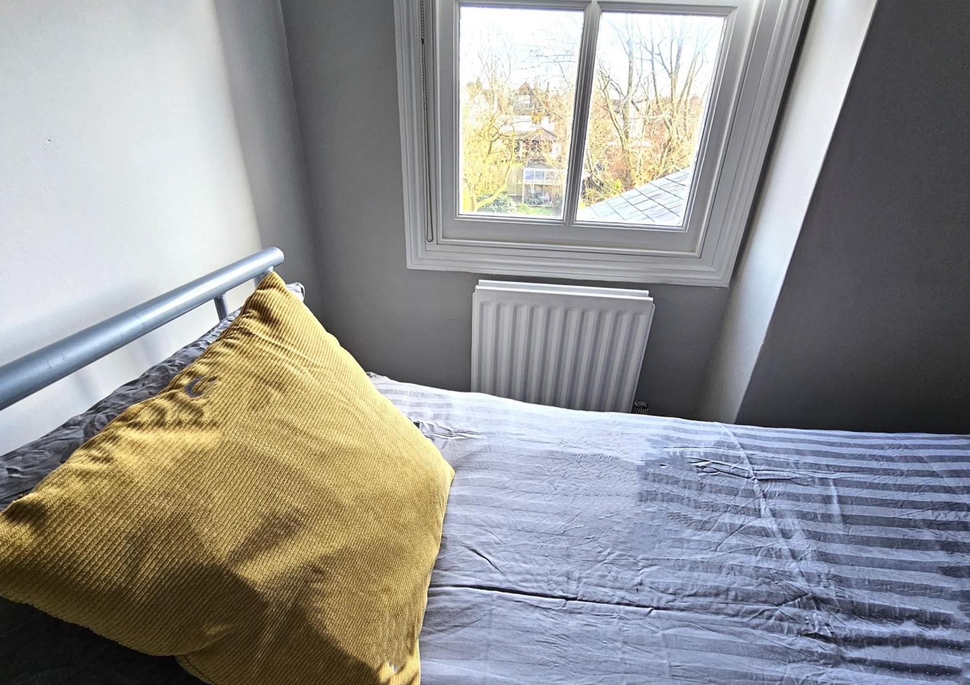 Knighton Villa Leicester Bagian luar foto