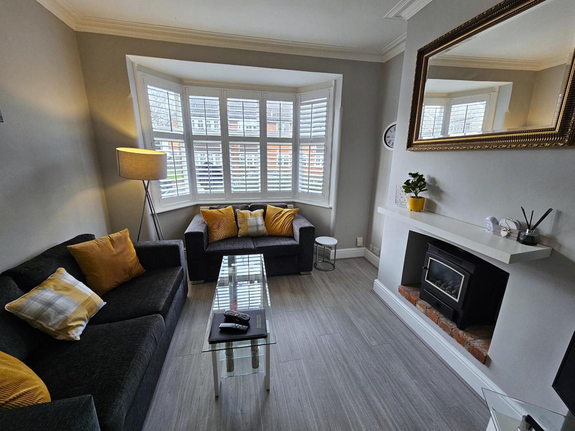 Knighton Villa Leicester Bagian luar foto