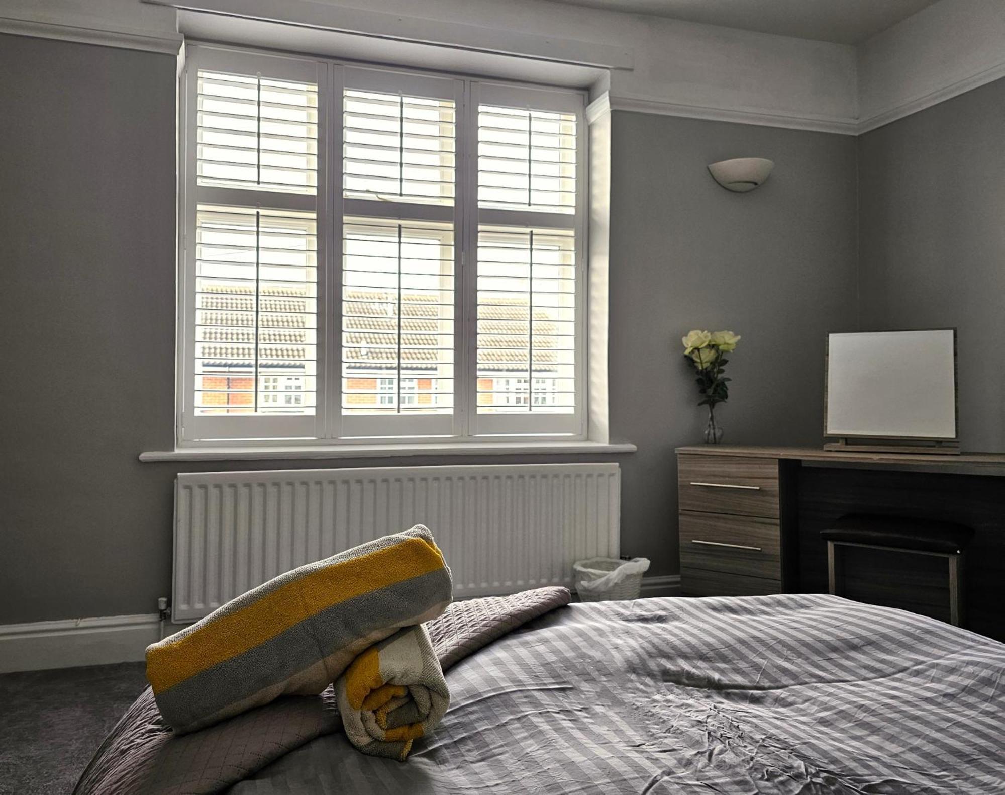 Knighton Villa Leicester Bagian luar foto